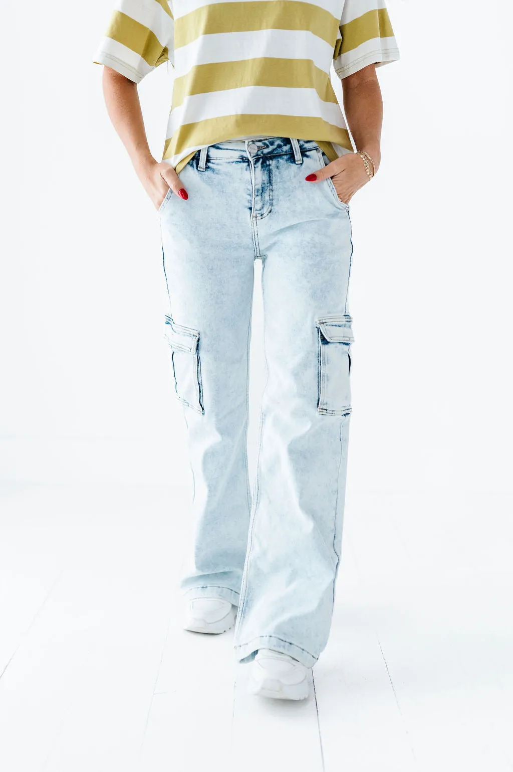 Brooks Cargo Pants in Light Wash