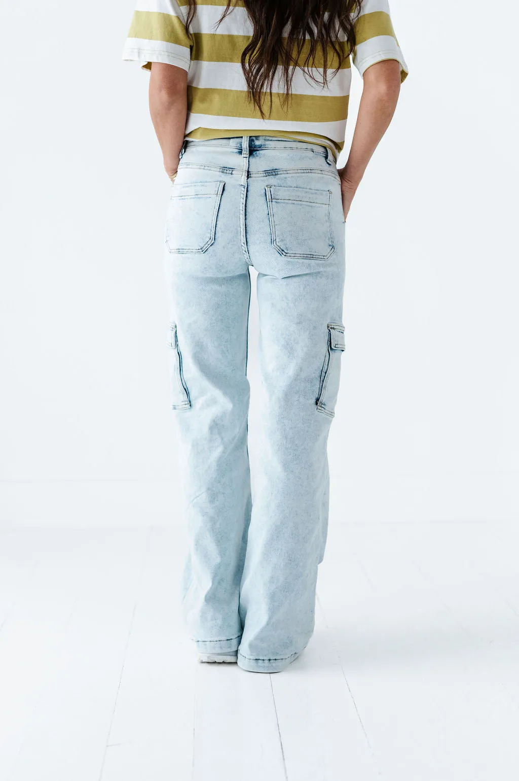 Brooks Cargo Pants in Light Wash
