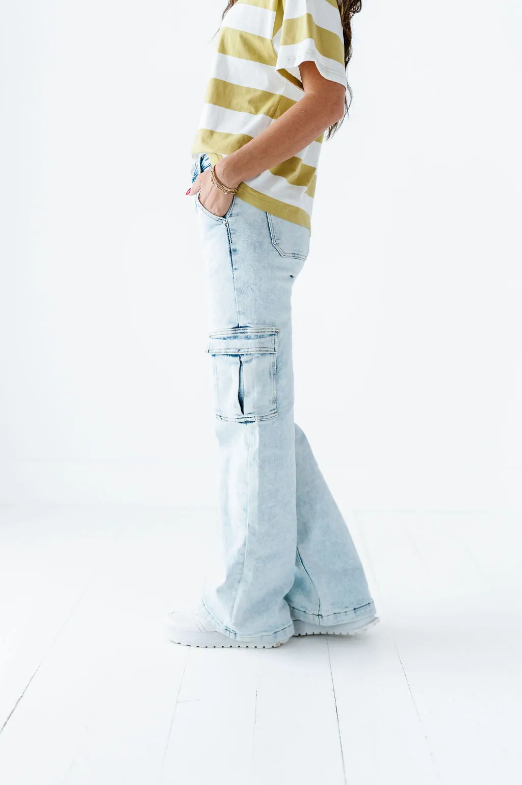Brooks Cargo Pants in Light Wash