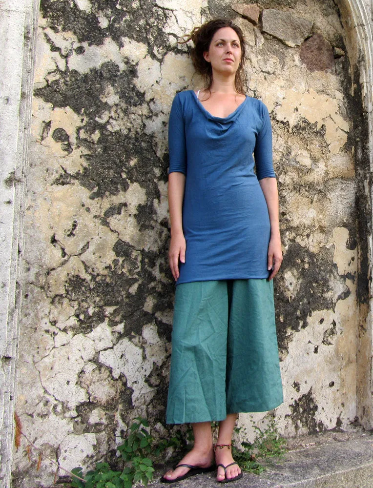 Float Neck Simplicity Tunic